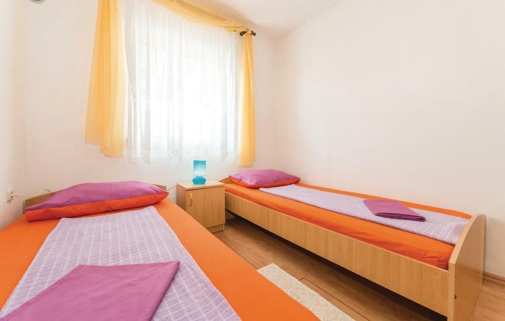 Apartments Mirjana - Stara Novalja Exteriör bild
